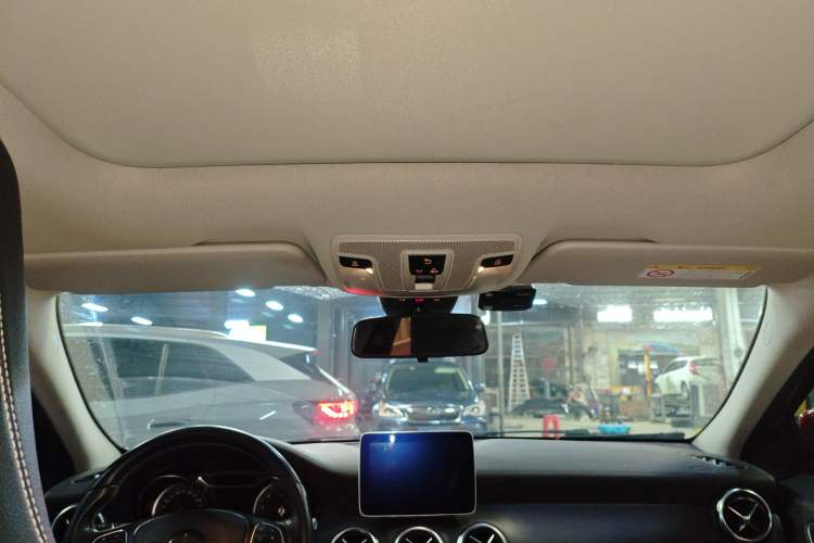 Used Mercedes-Benz GLA 2018 GLA 200 Fashion Model Headliner
