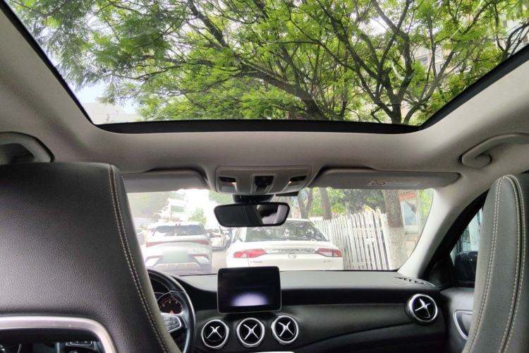 Used Mercedes-Benz GLA 2018 GLA 220 4MATIC Sport Edition Headliner