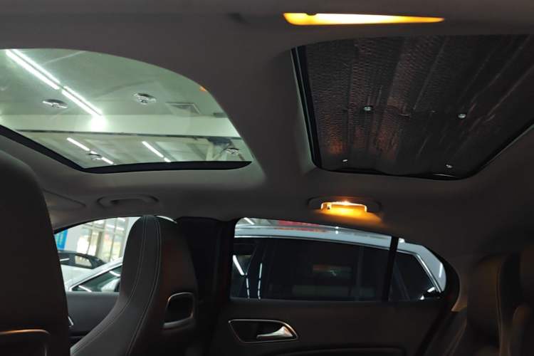 Used Mercedes-Benz GLA 2018 GLA 200 Sport Edition Headliner