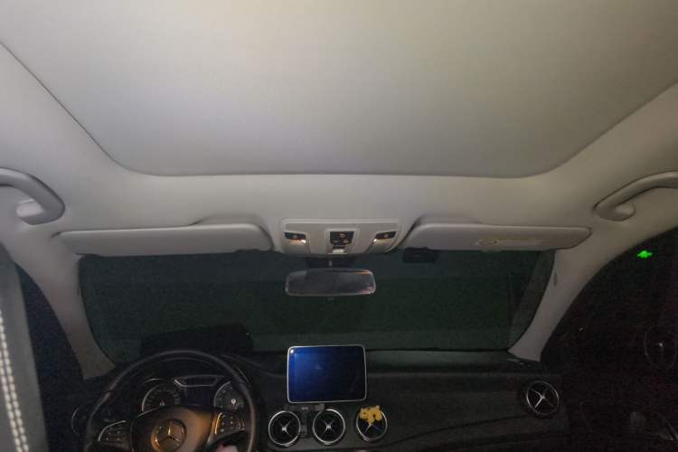 Used Mercedes-Benz GLA 2018 GLA 200 Sport Edition Headliner
