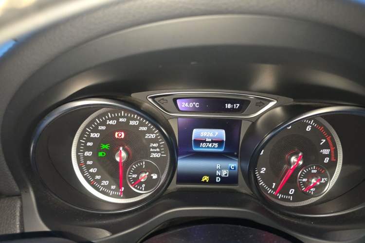 Used Mercedes-Benz GLA 2018 GLA 200 Fashion Model Instrument Cluster