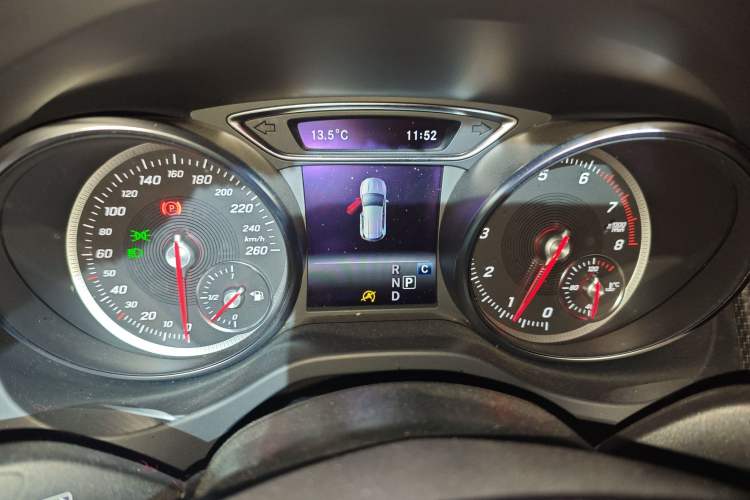 Used Mercedes-Benz GLA 2018 GLA 200 Sport Edition Instrument Cluster