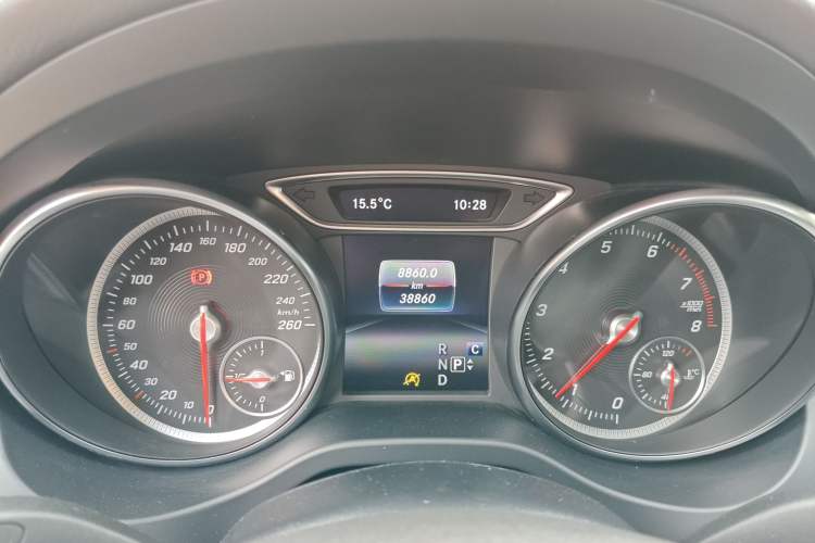 Used Mercedes-Benz GLA 2018 GLA 200 Sport Edition Instrument Cluster