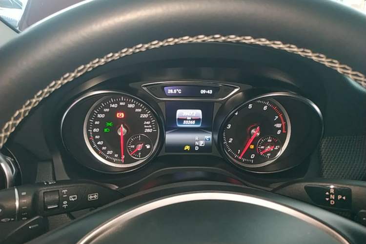 Used Mercedes-Benz GLA 2018 GLA 200 Fashion Model Instrument Cluster