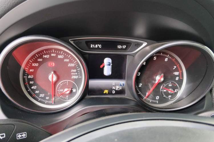 Used Mercedes-Benz GLA 2018 GLA 220 4MATIC Sport Edition Instrument Cluster
