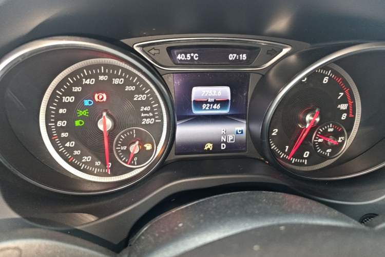 Used Mercedes-Benz GLA 2018 GLA 200 Sport Edition Instrument Cluster