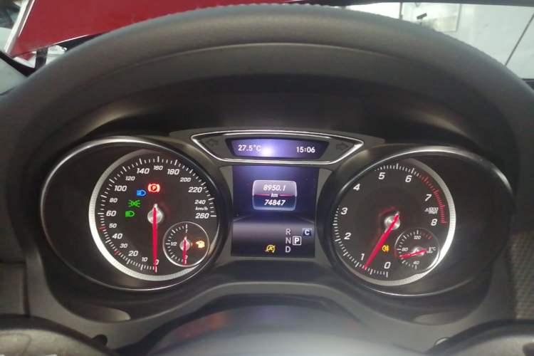 Used Mercedes-Benz GLA 2018 GLA 200 Fashion Model Instrument Cluster