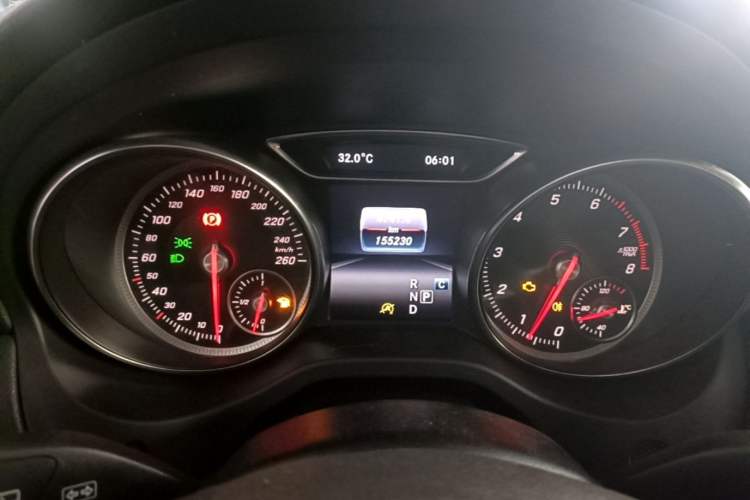 Used Mercedes-Benz GLA 2018 GLA 200 Sport Edition Instrument Cluster