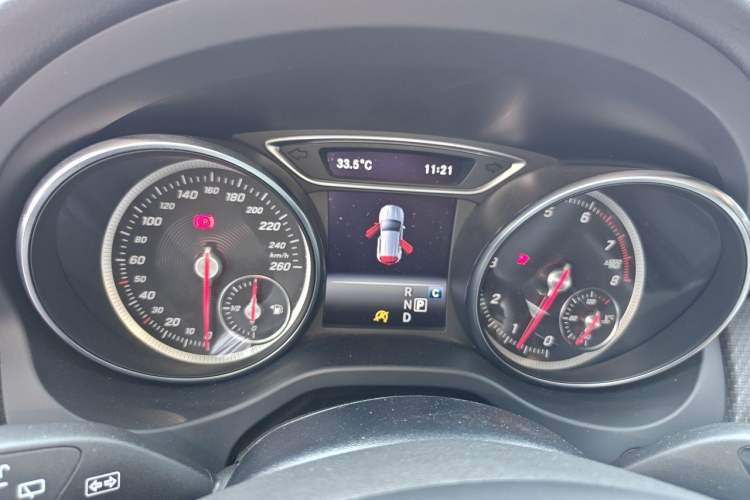 Used Mercedes-Benz GLA 2018 GLA 200 Sport Edition Instrument Cluster