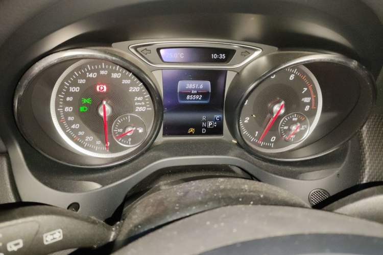 Used Mercedes-Benz GLA 2018 GLA 200 Fashion Model Instrument Cluster