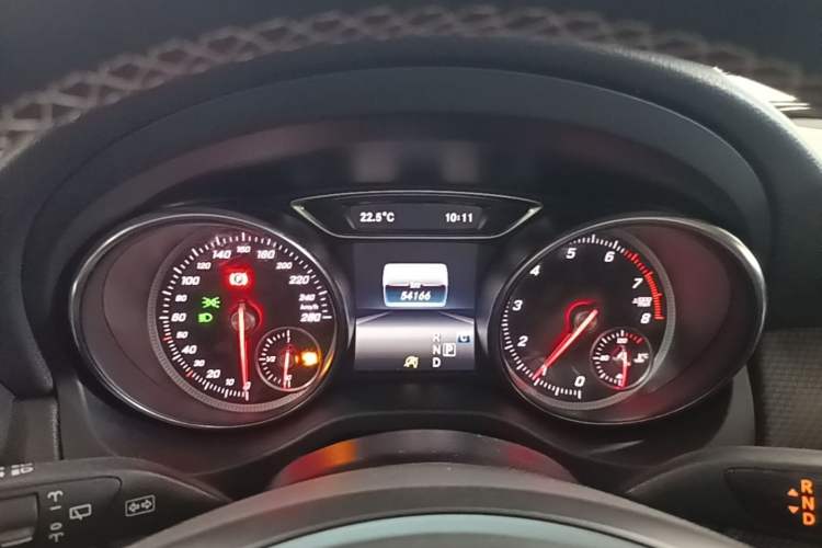 Used Mercedes-Benz GLA 2018 GLA 200 Sport Edition Instrument Cluster