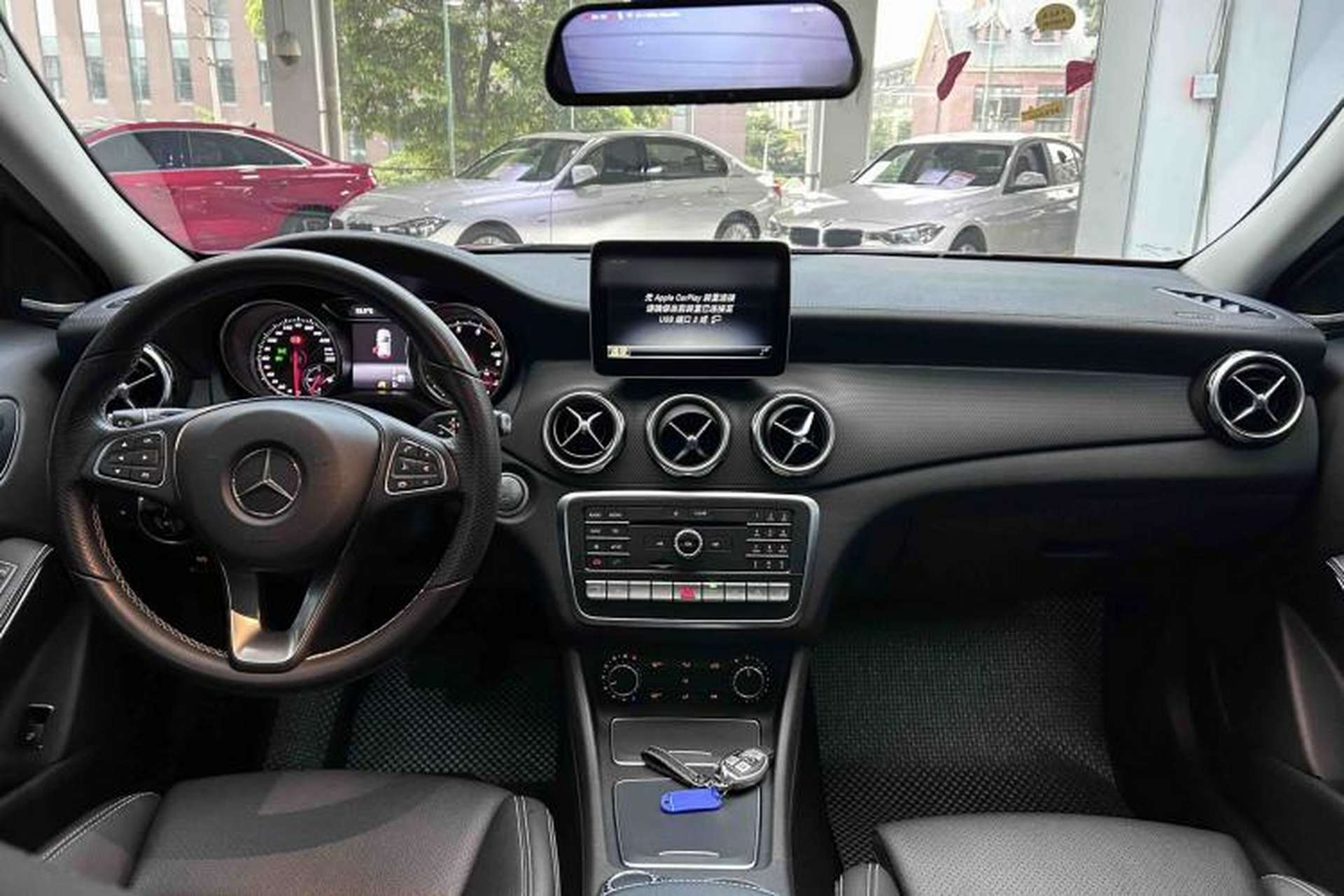 Used Mercedes-Benz GLA 2018 GLA 220 4MATIC Sport Edition Interior 4