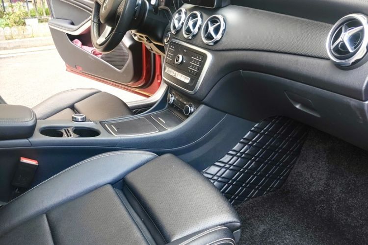 Used Mercedes-Benz GLA 2018 GLA 200 Fashion Model Interior 6
