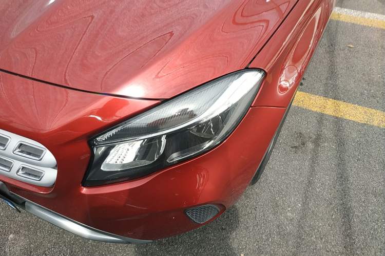 Used Mercedes-Benz GLA 2018 GLA 200 Sport Edition Left Front Headlight