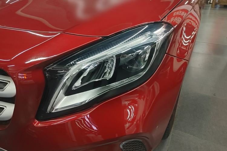 Used Mercedes-Benz GLA 2018 GLA 200 Fashion Model Left Front Headlight