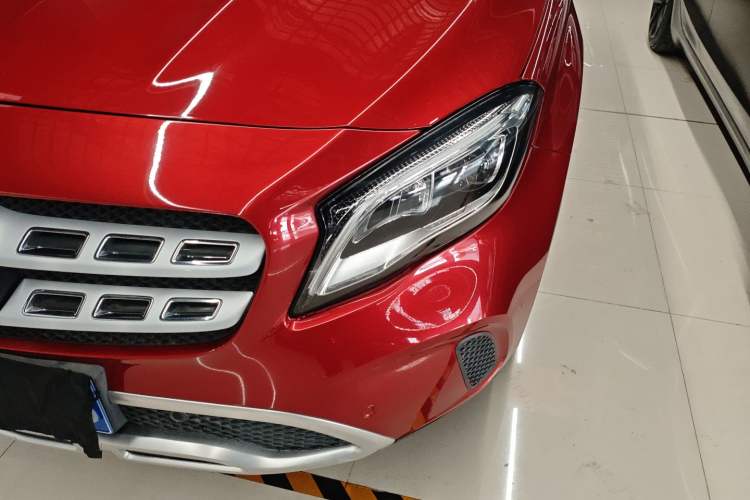 Used Mercedes-Benz GLA 2018 GLA 200 Fashion Model Left Front Headlight