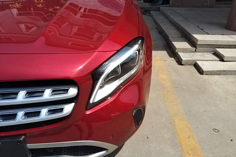 Used Mercedes-Benz GLA 2018 GLA 200 Fashion Model Left Front Headlight