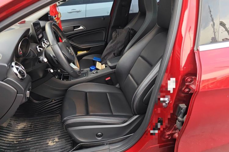 Used Mercedes-Benz GLA 2018 GLA 200 Sport Edition Left Front Seat