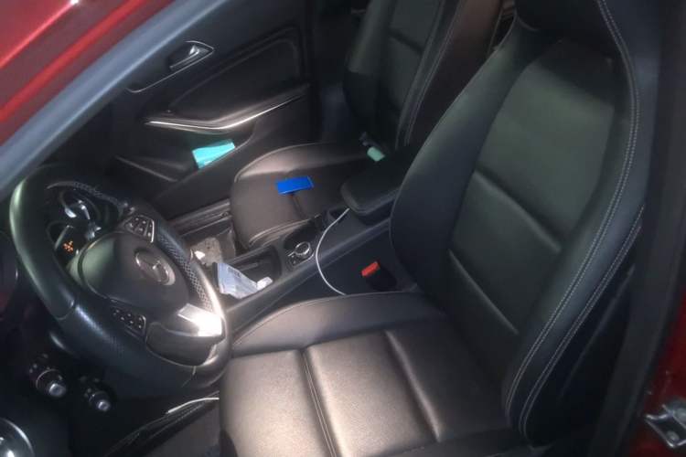 Used Mercedes-Benz GLA 2018 GLA 200 Sport Edition Left Front Seat