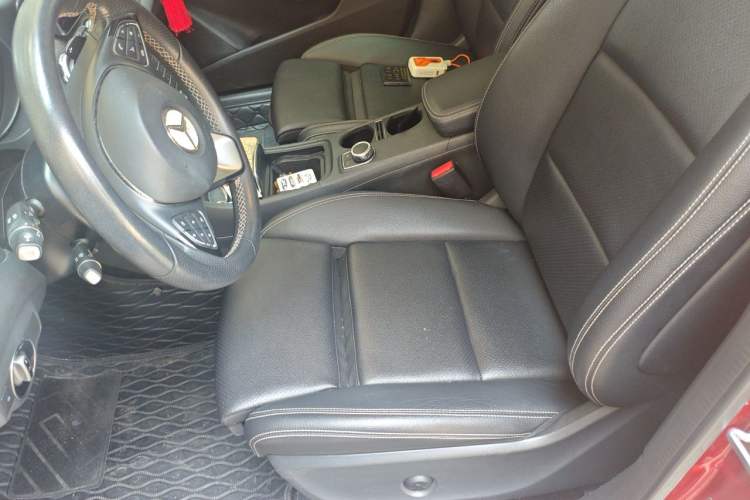 Used Mercedes-Benz GLA 2018 GLA 200 Fashion Model Left Front Seat