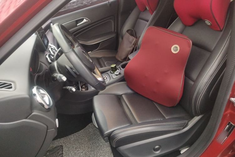 Used Mercedes-Benz GLA 2018 GLA 200 Sport Edition Left Front Seat