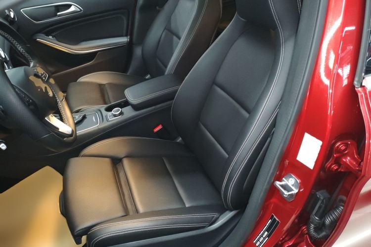 Used Mercedes-Benz GLA 2018 GLA 200 Fashion Model Left Front Seat