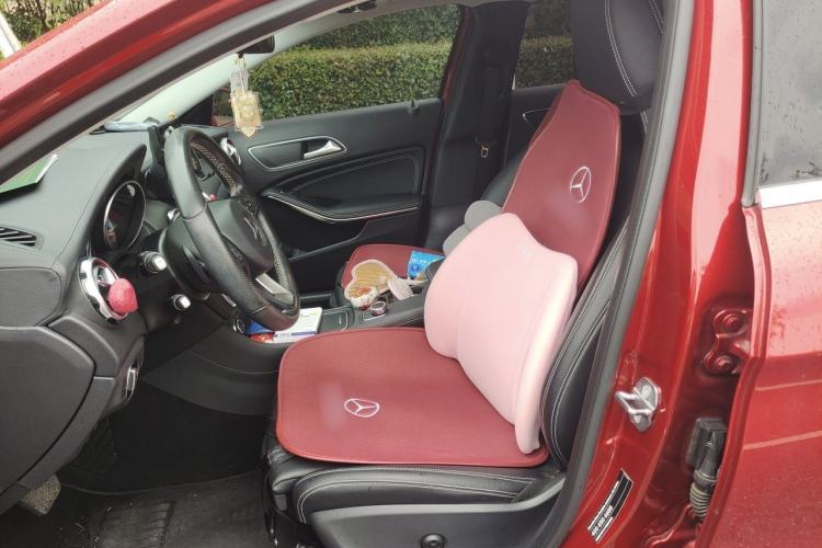 Used Mercedes-Benz GLA 2018 GLA 200 Fashion Model Left Front Seat