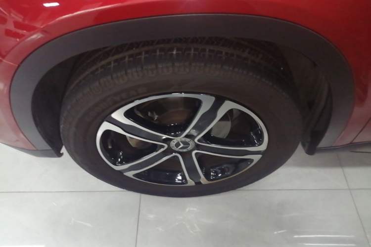 Used Mercedes-Benz GLA 2018 GLA 200 Fashion Model Left Front Wheel Hub
