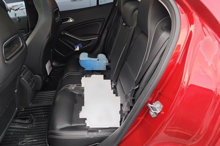 Used Mercedes-Benz GLA 2018 GLA 200 Sport Edition Left Rear Seat
