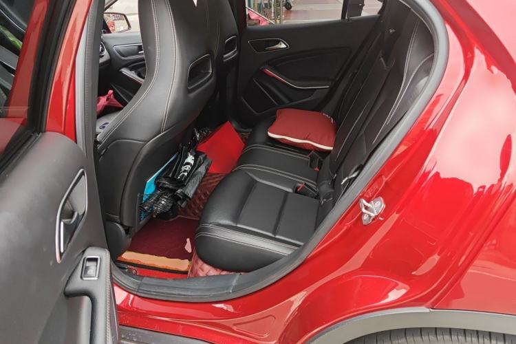Used Mercedes-Benz GLA 2018 GLA 220 4MATIC Sport Edition Left Rear Seat