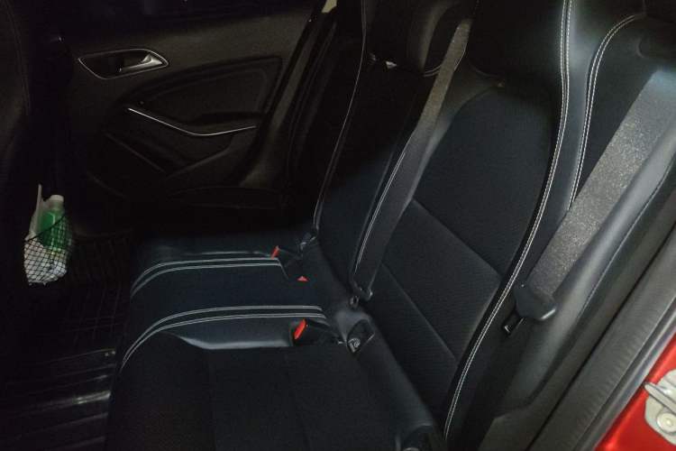 Used Mercedes-Benz GLA 2018 GLA 200 Sport Edition Left Rear Seat