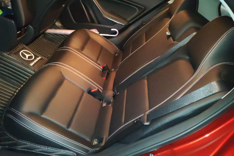 Used Mercedes-Benz GLA 2018 GLA 200 Sport Edition Left Rear Seat