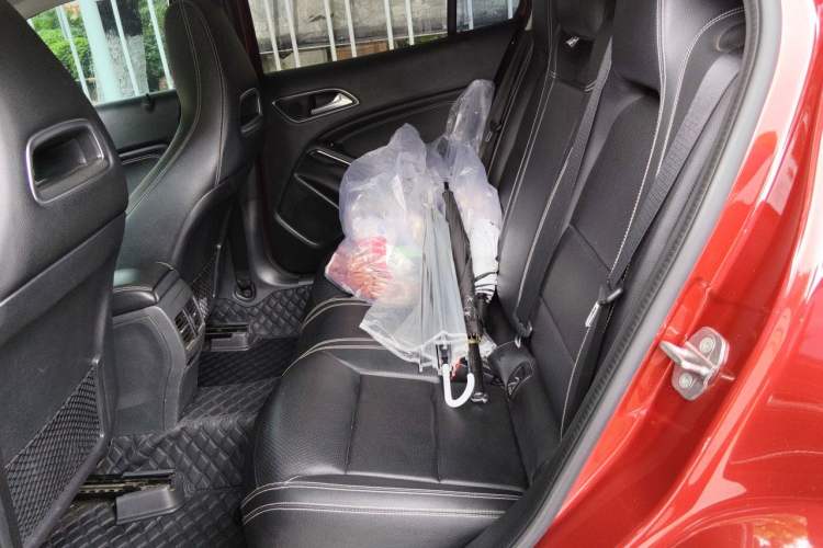 Used Mercedes-Benz GLA 2018 GLA 220 4MATIC Sport Edition Left Rear Seat