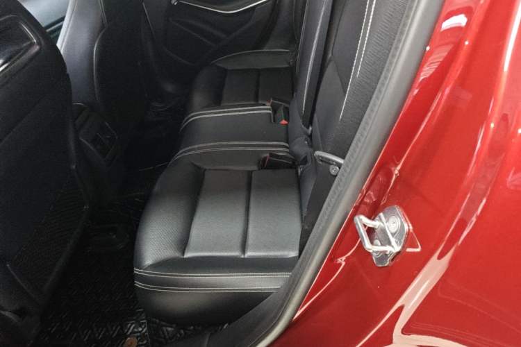 Used Mercedes-Benz GLA 2018 GLA 200 Sport Edition Left Rear Seat
