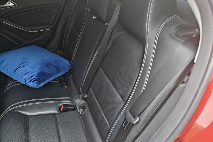 Used Mercedes-Benz GLA 2018 GLA 200 Sport Edition Left Rear Seat