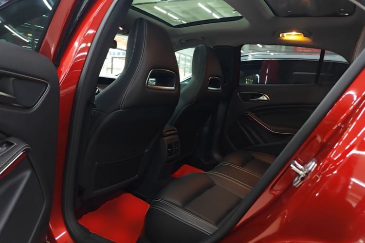 Used Mercedes-Benz GLA 2018 GLA 200 Sport Edition Left Rear Seat