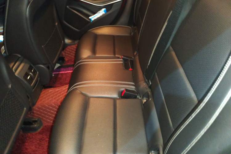 Used Mercedes-Benz GLA 2018 GLA 200 Sport Edition Left Rear Seat