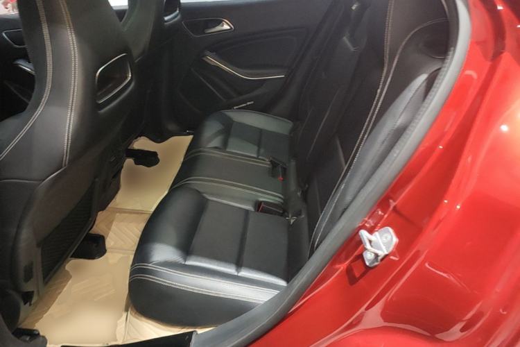 Used Mercedes-Benz GLA 2018 GLA 200 Sport Edition Left Rear Seat