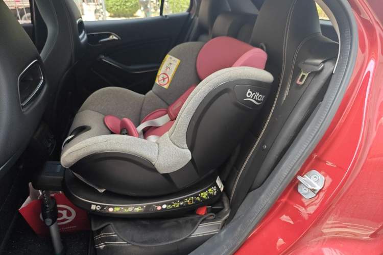 Used Mercedes-Benz GLA 2018 GLA 200 Sport Edition Left Rear Seat