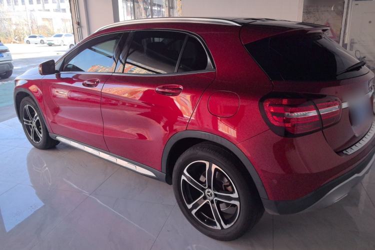 Used Mercedes-Benz GLA 2018 GLA 200 Fashion Model Left Side