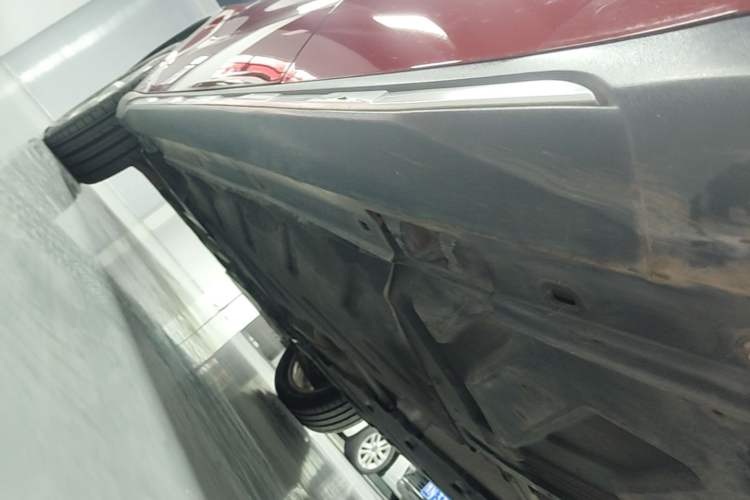 Used Mercedes-Benz GLA 2018 GLA 200 Sport Edition Left Side Sill