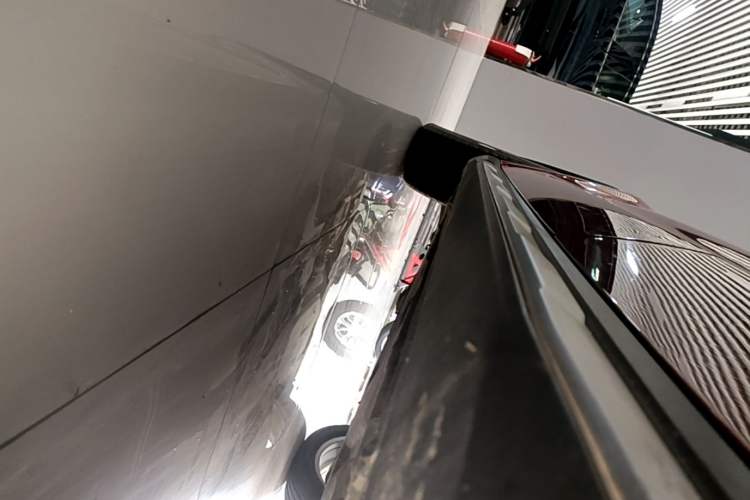 Used Mercedes-Benz GLA 2018 GLA 200 Sport Edition Left Side Sill