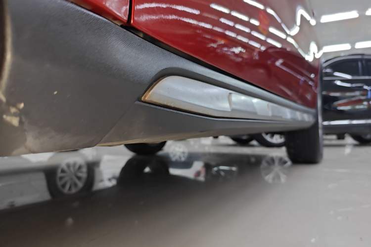 Used Mercedes-Benz GLA 2018 GLA 200 Sport Edition Left Side Sill