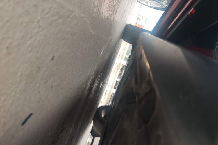 Used Mercedes-Benz GLA 2018 GLA 200 Fashion Model Left Side Sill