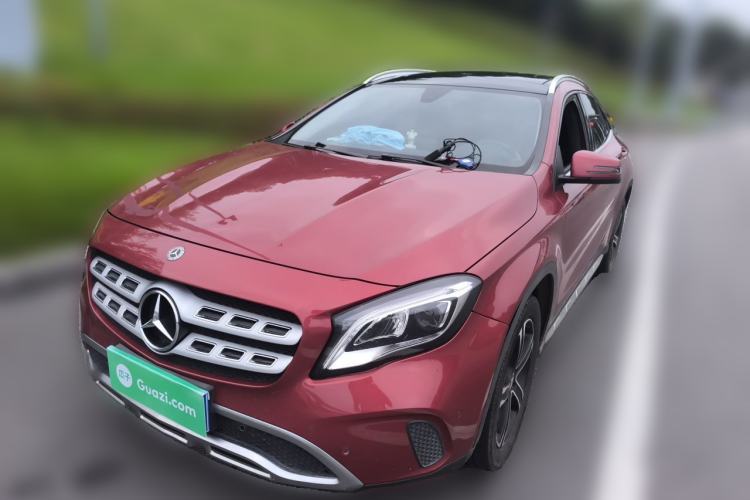 Used Mercedes-Benz GLA 2018 GLA 200 Fashion Model Guazi used car, China used car export, Used car for sale, Used cars, Cheapest cars for sale