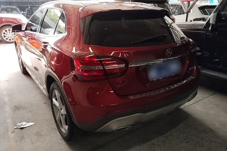 Used Mercedes-Benz GLA 2018 GLA 200 Sport Edition Rear Left 45 Deg