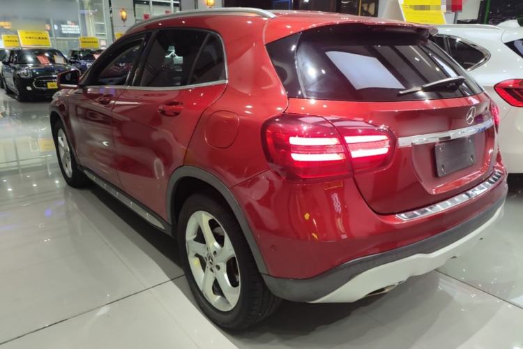 Used Mercedes-Benz GLA 2018 GLA 200 Sport Edition Rear Left 45 Deg