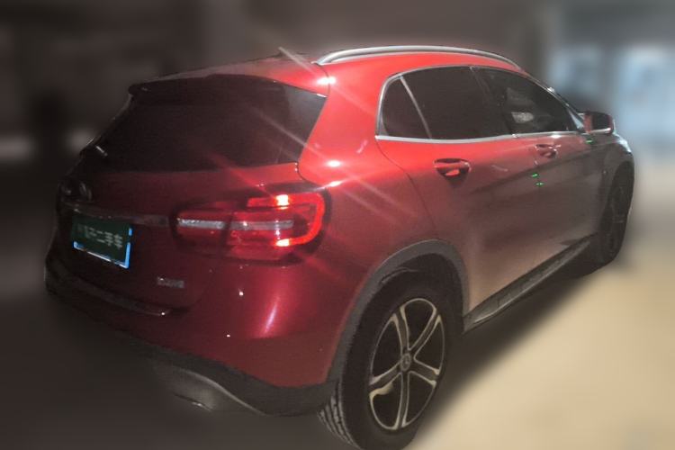 Used Mercedes-Benz GLA 2018 GLA 200 Fashion Model Rear Right 45 Deg