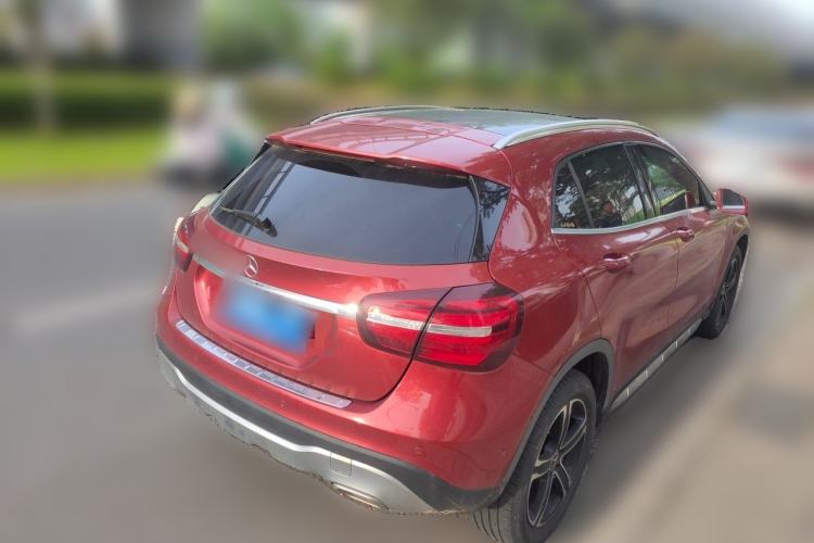 Used Mercedes-Benz GLA 2018 GLA 200 Fashion Model Rear Right 45 Deg