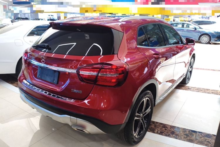 Used Mercedes-Benz GLA 2018 GLA 200 Fashion Model Rear Right 45 Deg